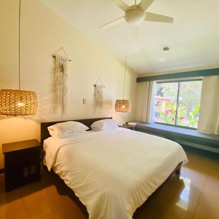 Hotel Mango Airport Río Segundo 외부 사진