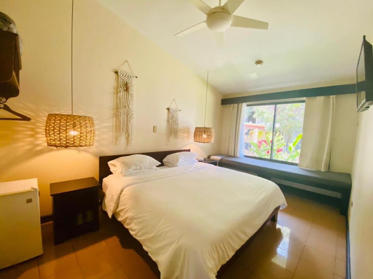 Hotel Mango Airport Río Segundo 외부 사진