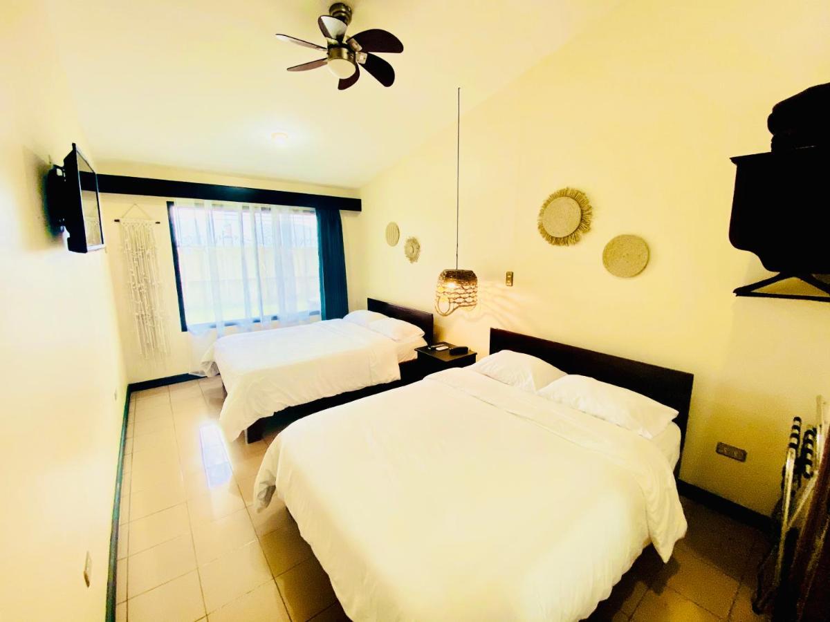 Hotel Mango Airport Río Segundo 외부 사진