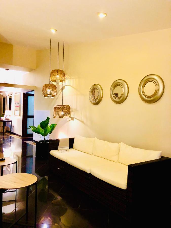 Hotel Mango Airport Río Segundo 외부 사진